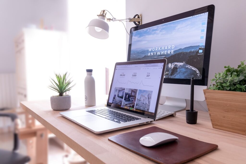 agence digitale innovante spécialisée en marketing en ligne, création de sites web, et stratégies numériques sur mesure pour développer votre présence digitale.