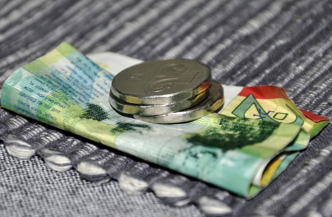 taux de change : suivez les fluctuations des devises en temps réel pour optimiser vos échanges et investissements.