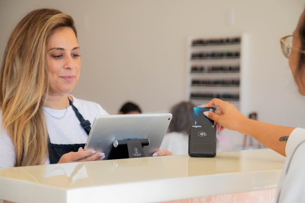 découvrez les meilleures pratiques de gestion de réception pour optimiser l'accueil, améliorer l'expérience client et assurer un service efficace au front desk.