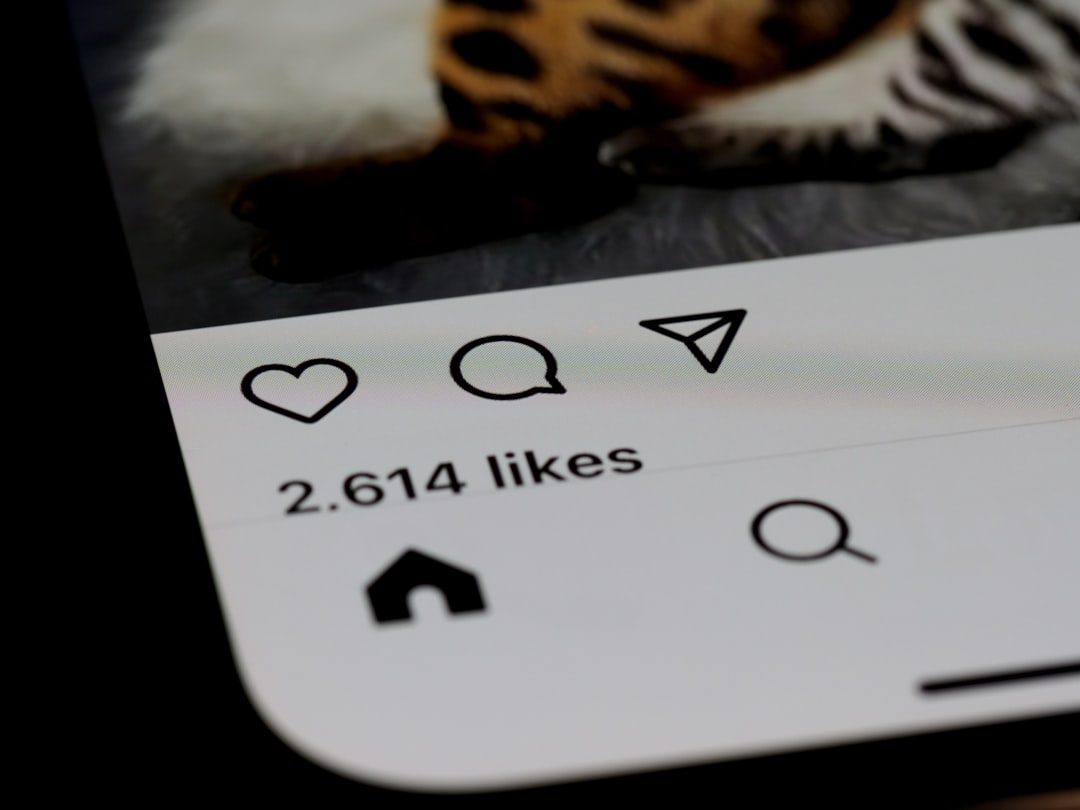 découvrez comment regarder les stories instagram de manière anonyme et protégez votre confidentialité en naviguant discrètement sur les profils.