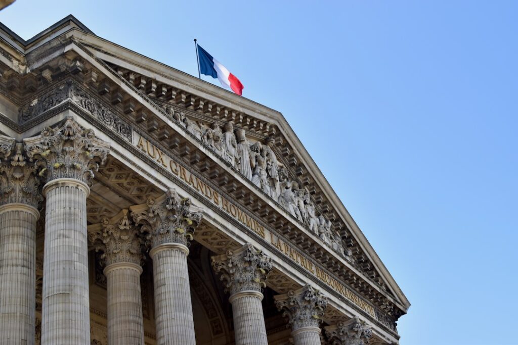 découvrez le fonctionnement de la banque islamique en france, ses principes conformes à la finance islamique, ainsi que les offres et services adaptés aux besoins des clients souhaitant respecter la charia.