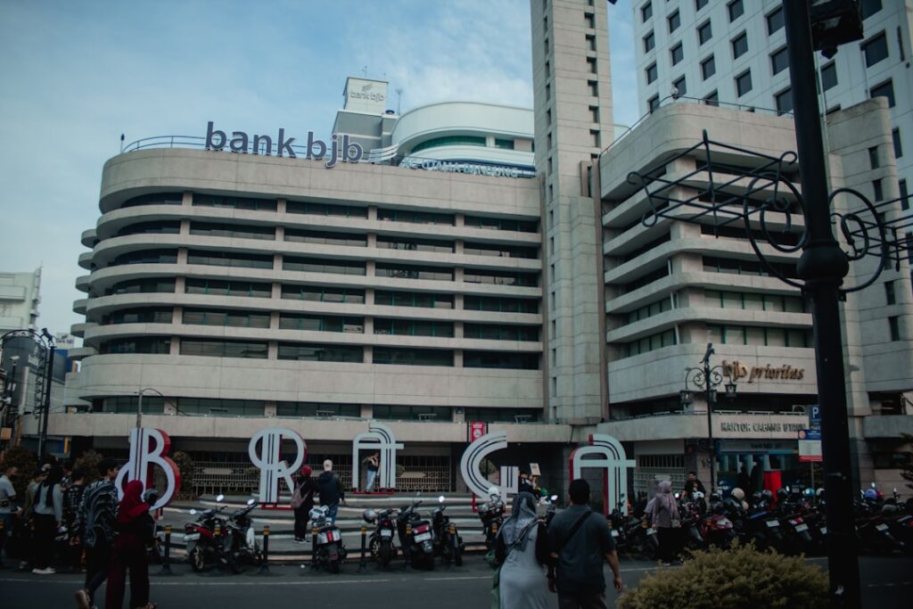 découvrez les opérations bancaires de obc bank, offrant des services financiers efficaces et fiables pour répondre à tous vos besoins.